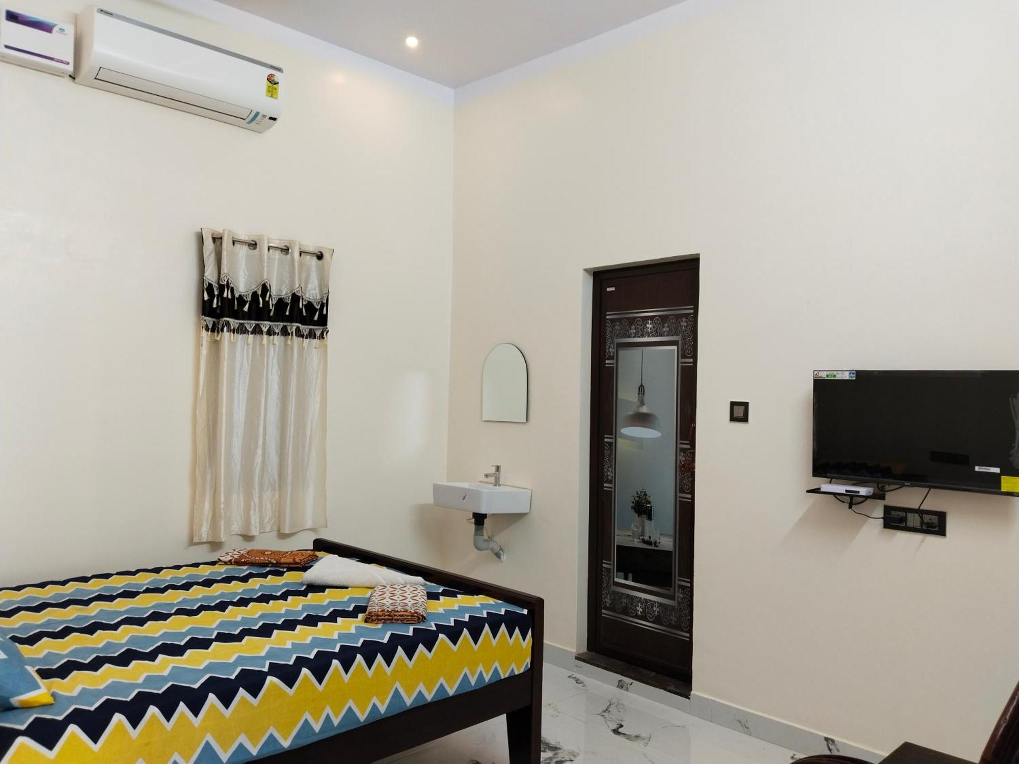 Vedhav Residency Hotel Kanyakumari Exterior photo